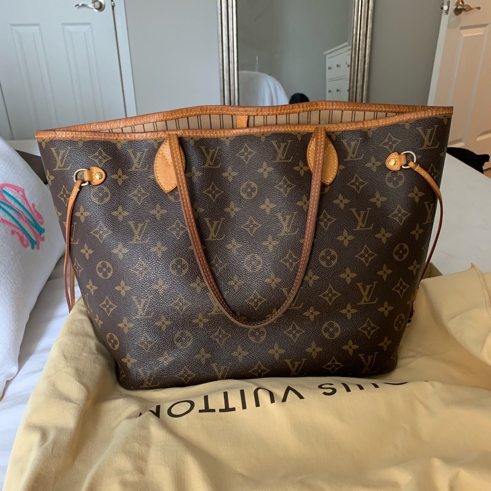 Louis Vuitton Neverfull MM